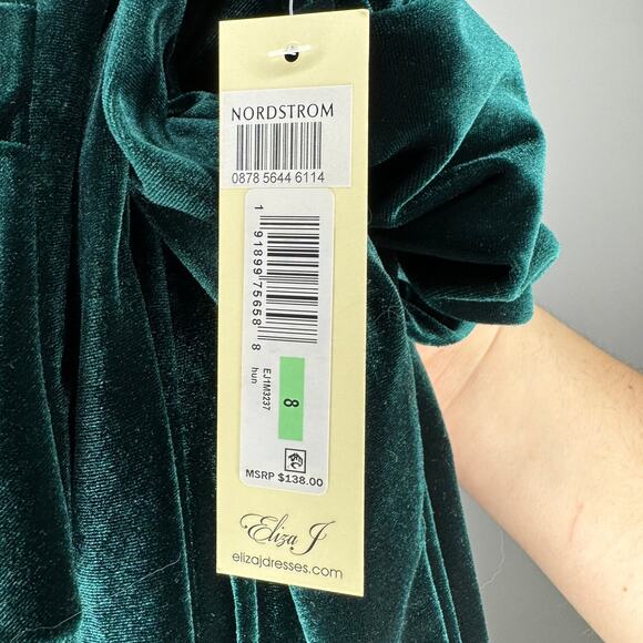 NWT ELIZA J Ruched Long Sleeve Velvet Body-Con Dress Hunter Green 8 - Picture 5 of 6